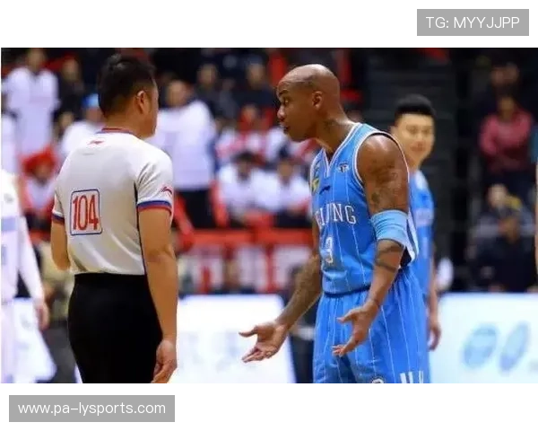 中国篮球裁判职业化升级，争议得以减少，我国篮球裁判员等级包括哪些